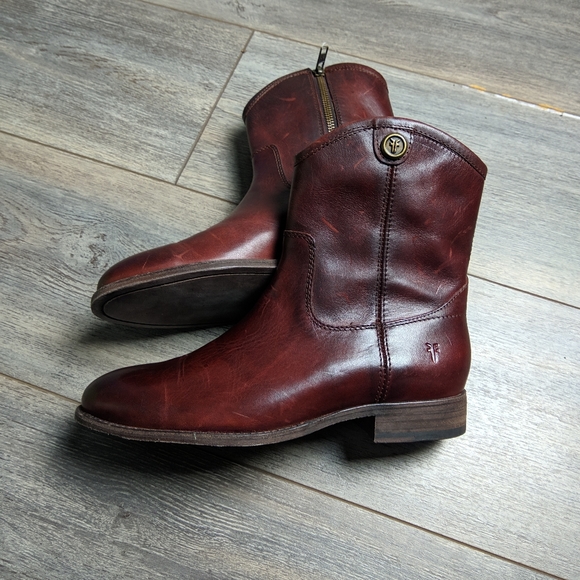 Frye Shoes - Sale! Frye Melissa Button short redwood boot